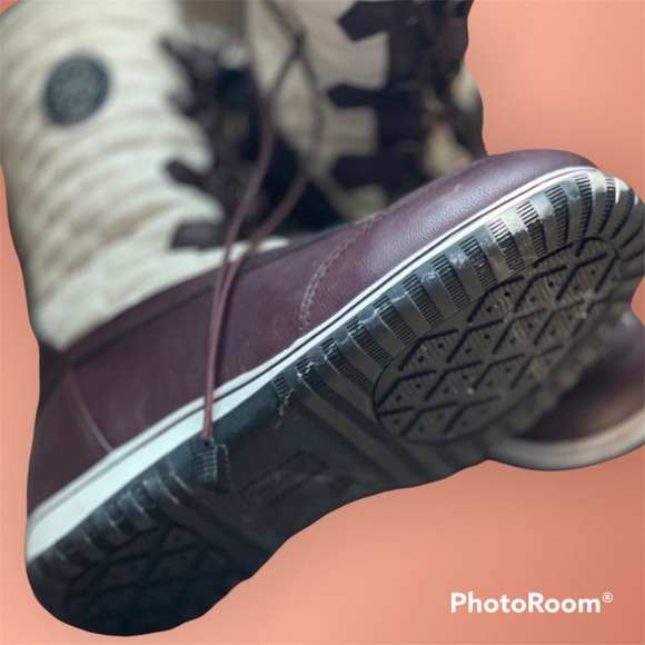 Totes Adventure Gear Winter Boots - Picture 5 of 8